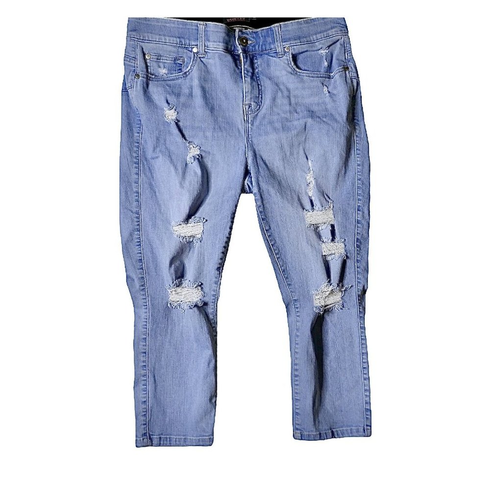 Torrid Premium Crop Bombshell Skinny Capri Denim Distressed Jeans Size 16